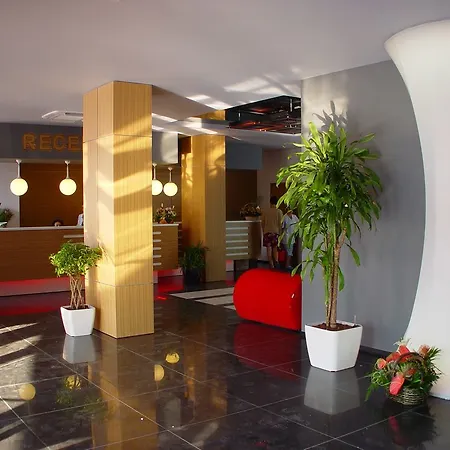 Hotell Marieta Palace