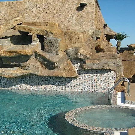 Hotell Marieta Palace